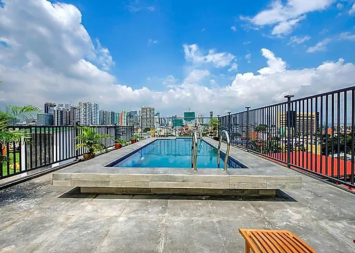 Super Oyo Capital O 232 Nest Nano 호텔 3*